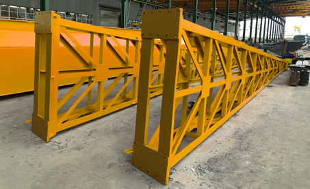 Gantry crane outrigger