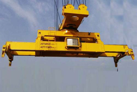 Rotary hydraulic spreader