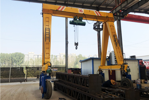 Single girder gantry crane with wire rope hoist